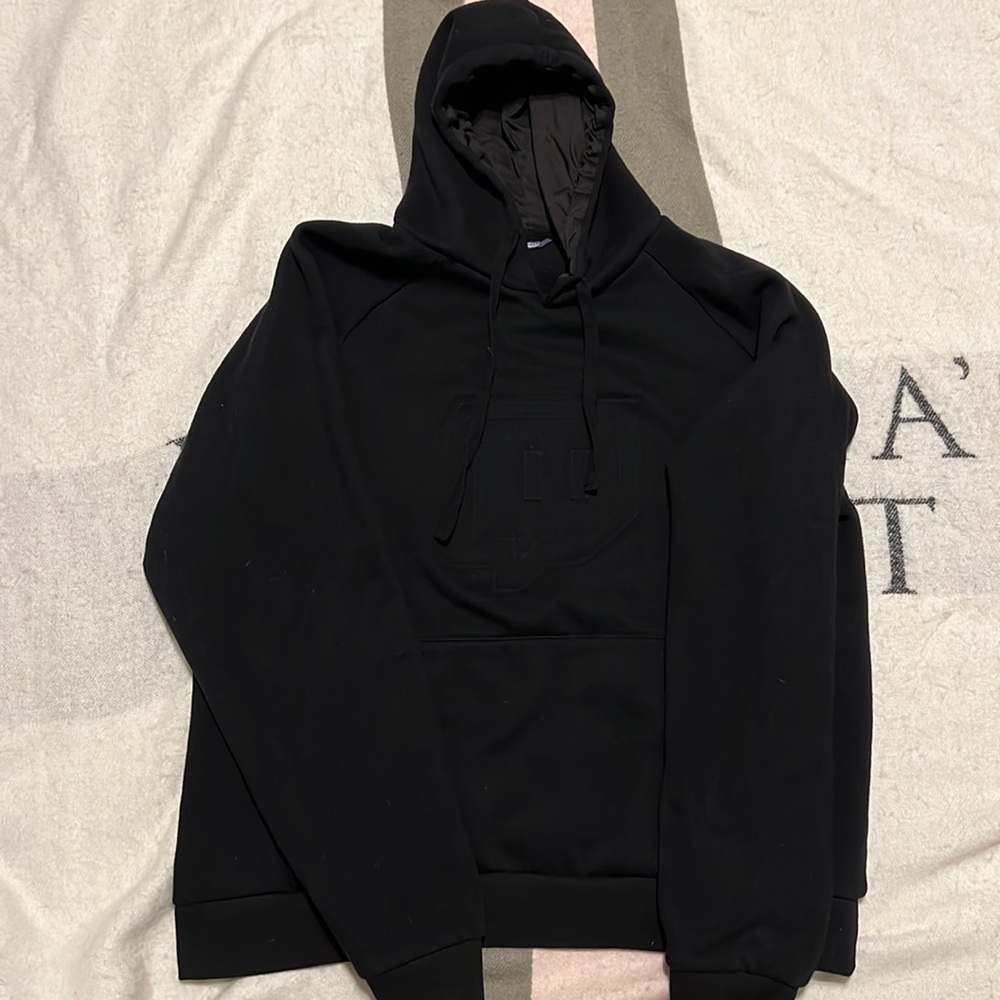Plain black twitch hoodie